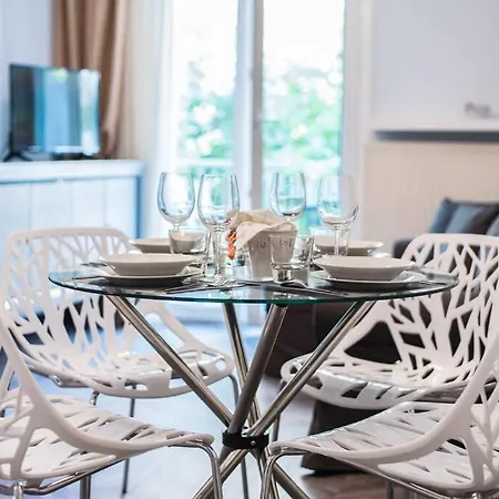 Feel Like In * 塞萨洛尼基